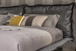 AUTO-REVERSE DREAM Bett