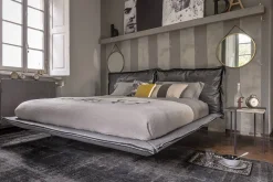 AUTO-REVERSE DREAM Bett
