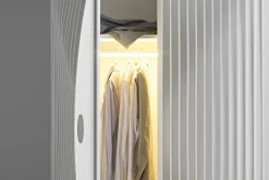 BLEND Kleiderschrank