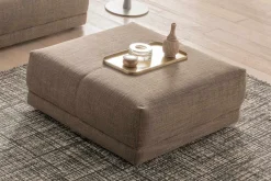 BUSINESS Hocker