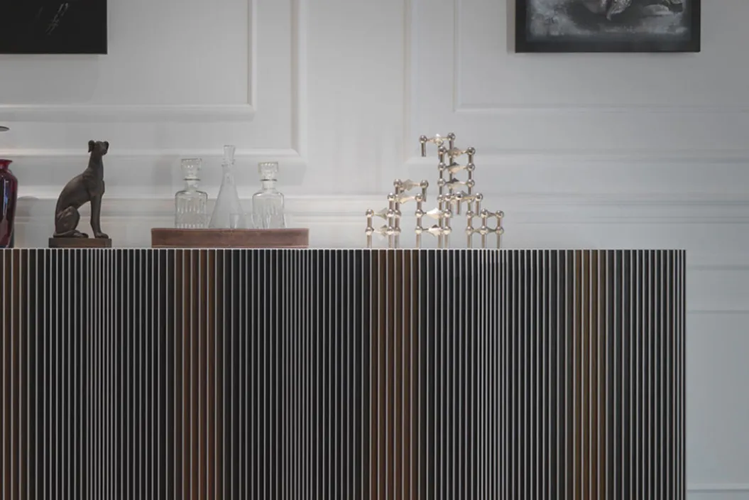 CARLOS Sideboard