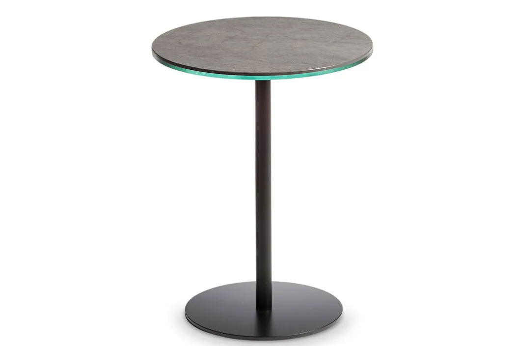 CENTER LEG Beistelltisch