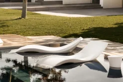 CLOE IN-THE-WATER Gartenliege