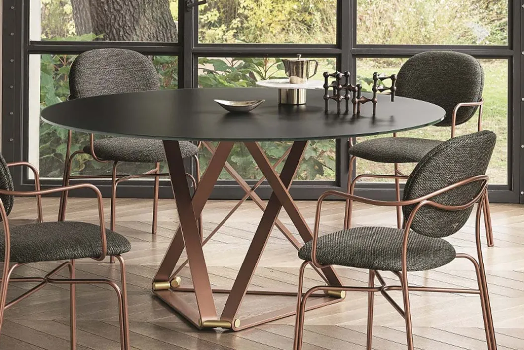 DELTA GLASS ROUND Esstisch