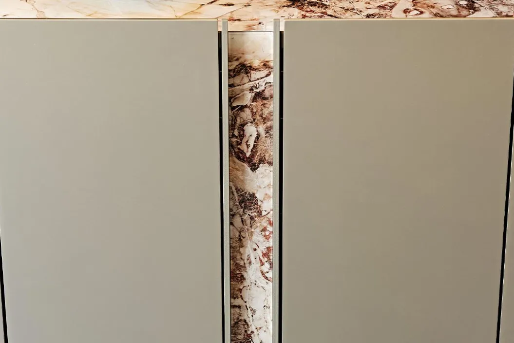 DYNASTY Sideboard