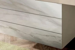 36E8 DRESSER XGLASS Kommode