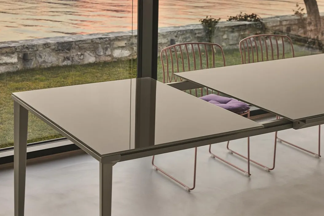 ECHO GLASS Ausziehtisch