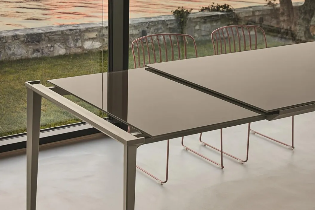 ECHO GLASS Ausziehtisch