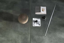 GLOBE Couchtisch