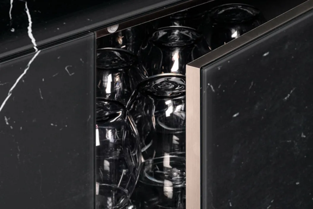 MATERIA 1007 XGLASS Sideboard