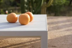MAXIMO Garten-Couchtisch