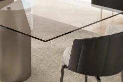 PLAI GLASS Esstisch