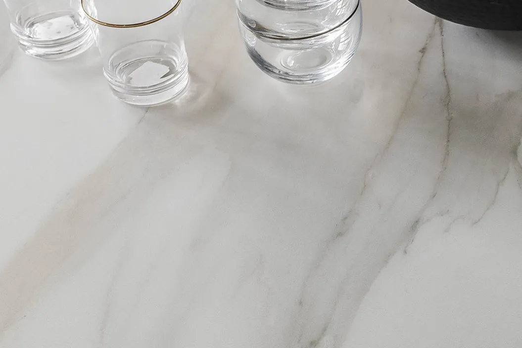 PLANER KERAMIK ROUND Esstisch