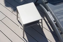 POP Garten-Beistelltisch
