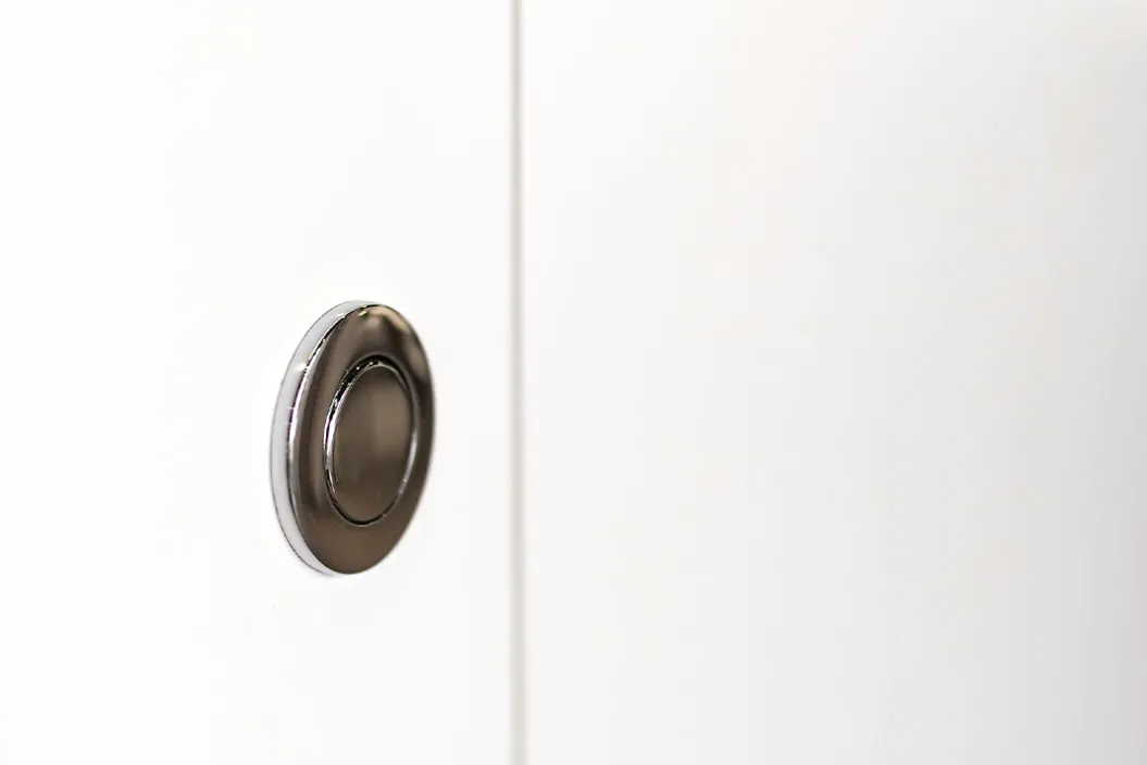 STEP 5-TÜRER Kleiderschrank
